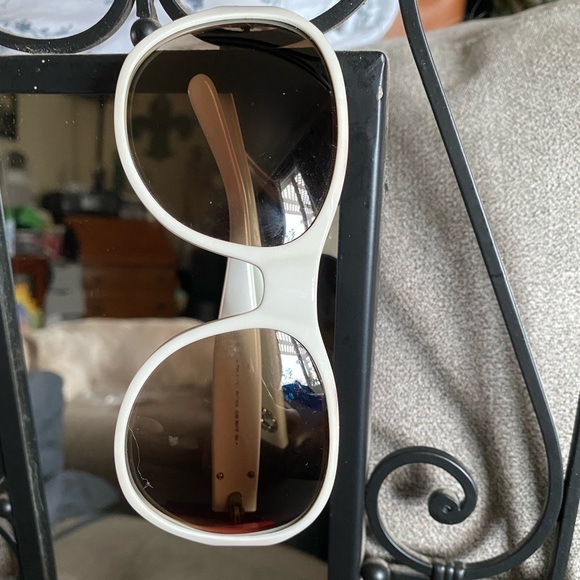 Valentino Women’s Sunglasses White w/ red Case main image 2
